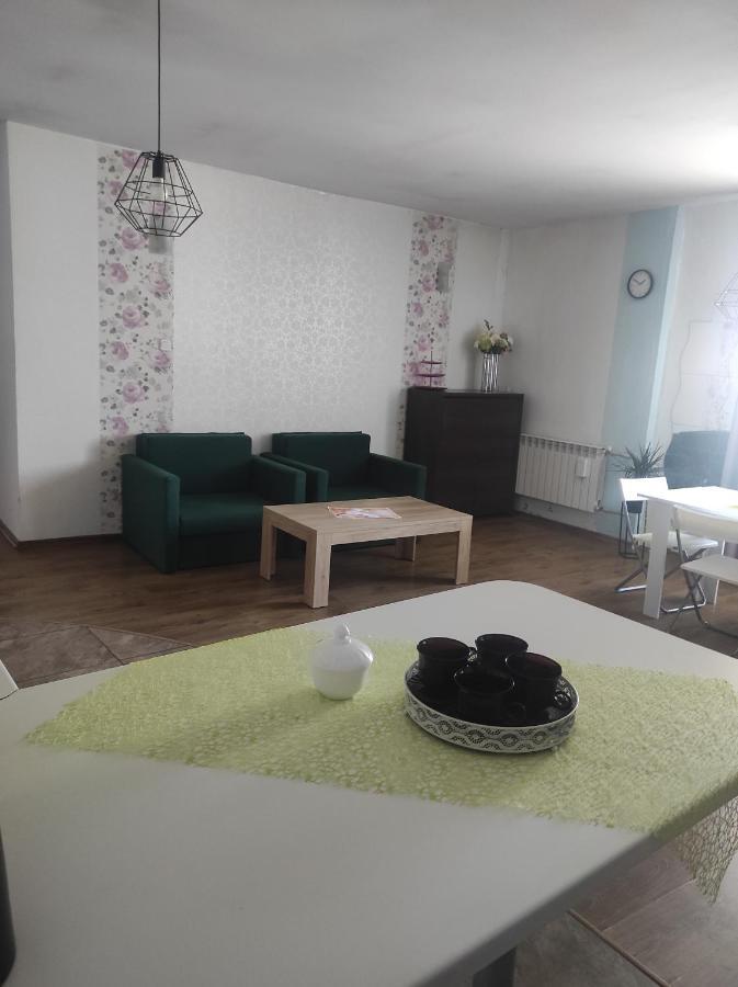 Apartamenty Centrum วาลบ์จิก ภายนอก รูปภาพ