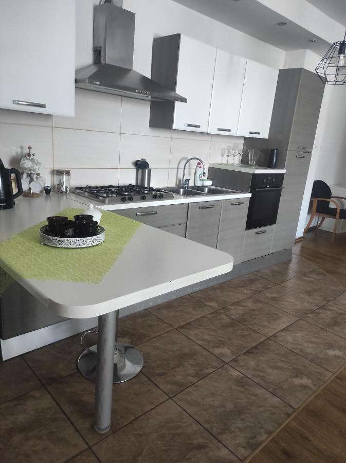 Apartamenty Centrum วาลบ์จิก ภายนอก รูปภาพ